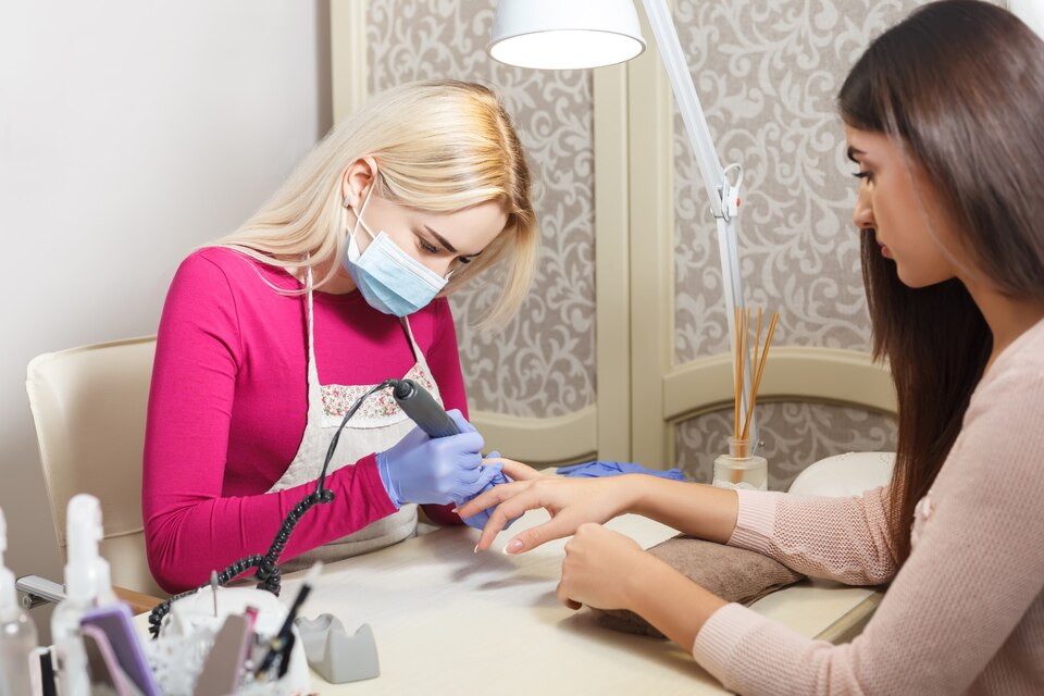 Kemalpaşa Manikürcü